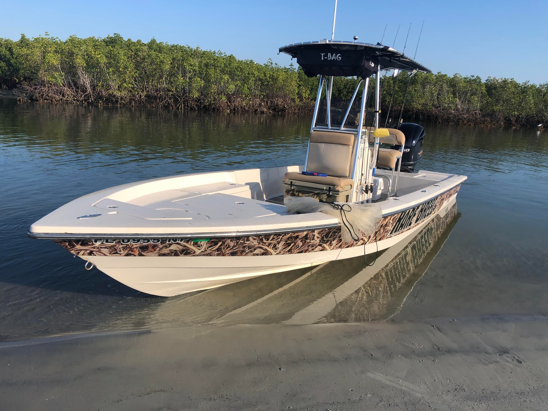 24 foot Pathfinder nearshore fishing vessel