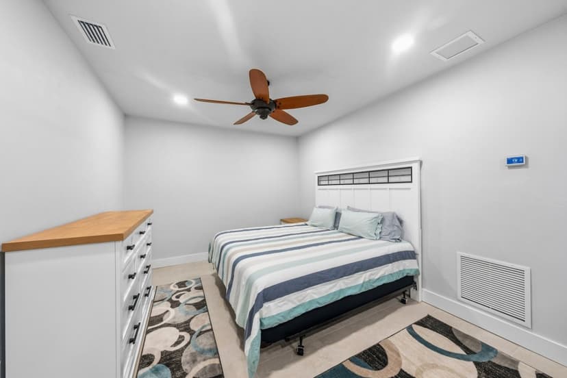Captain's Quarters